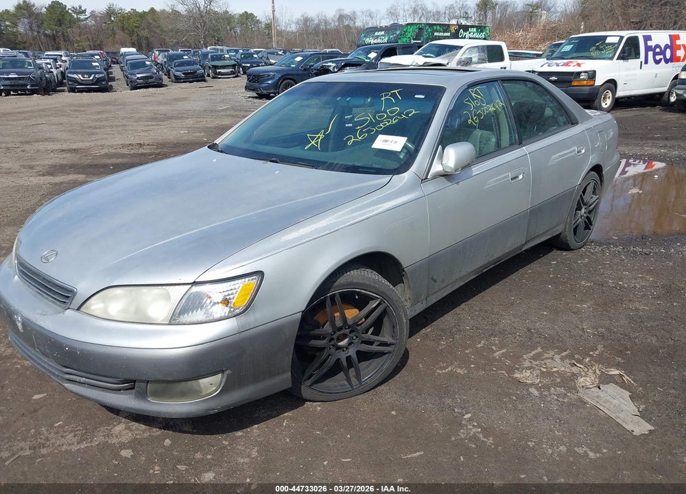 2000 LEXUS ES 300 VIN: JT8BF28G1Y5077106