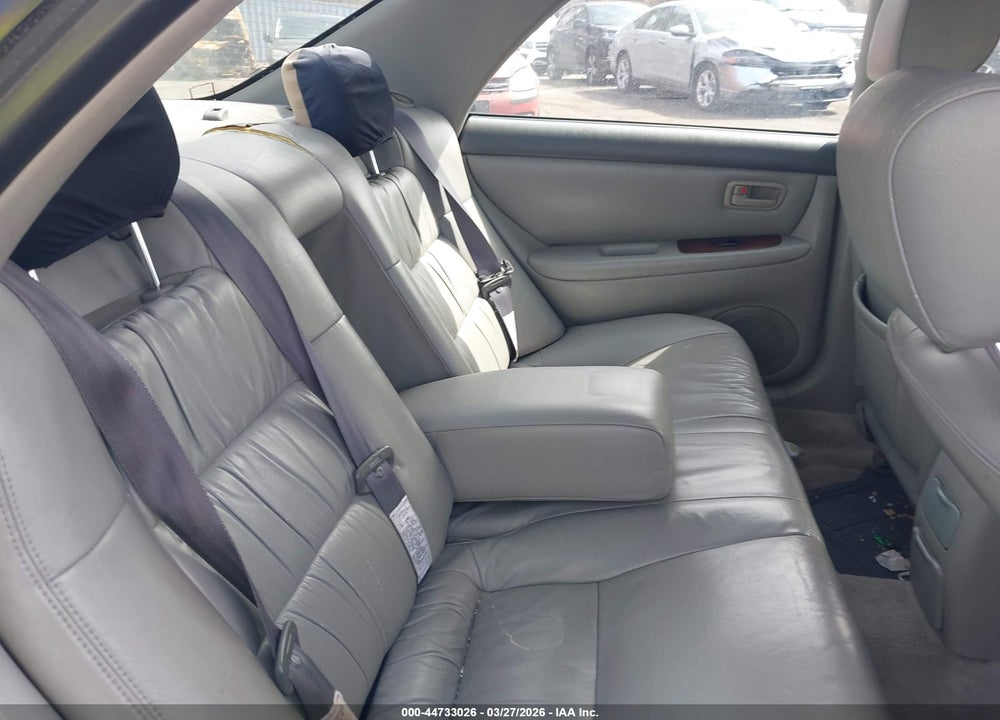 2000 LEXUS ES 300 VIN: JT8BF28G1Y5077106