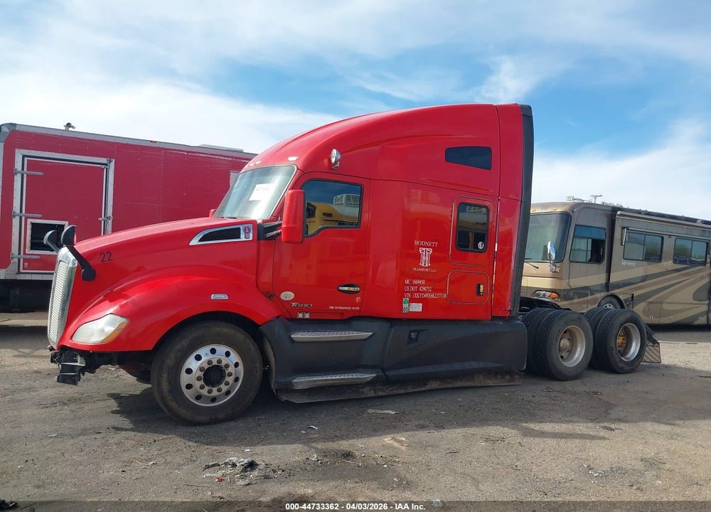 2019 KENWORTH T680 VIN: 1XKYD49X6KJ237138