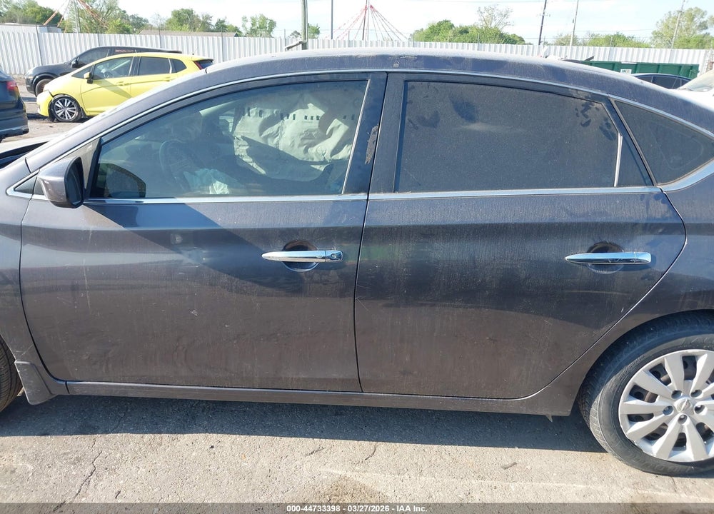 2015 NISSAN SENTRA SV VIN: 3N1AB7AP8FY230065