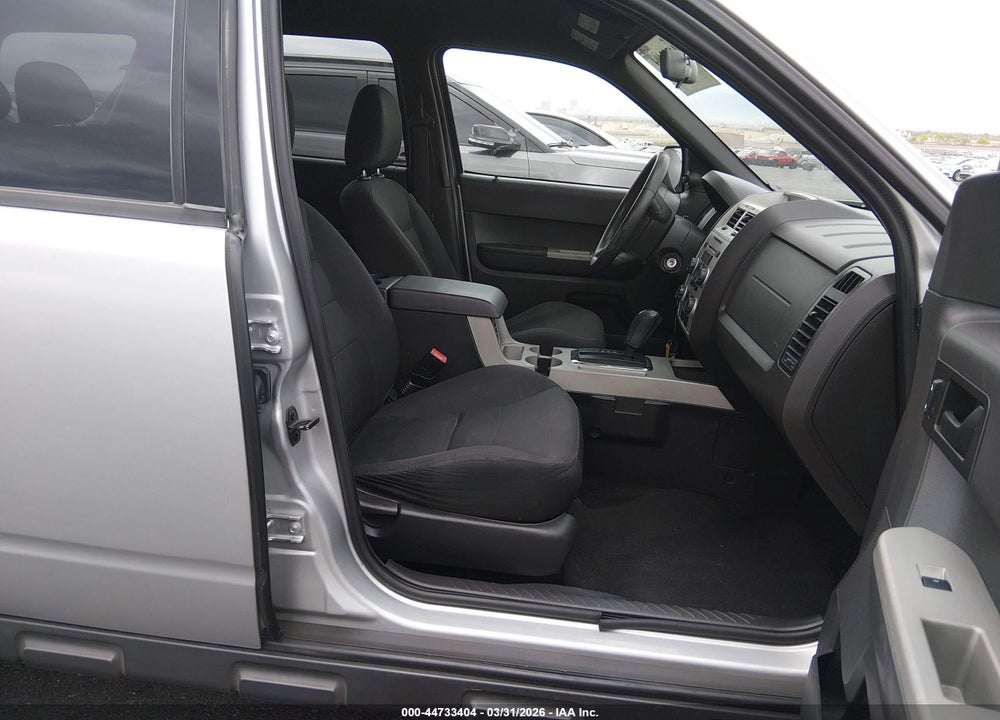 2008 FORD ESCAPE XLT VIN: 1FMCU03148KC91409
