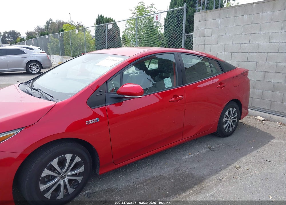 2021 TOYOTA PRIUS PRIME XLE VIN: JTDKAMFP2M3175856