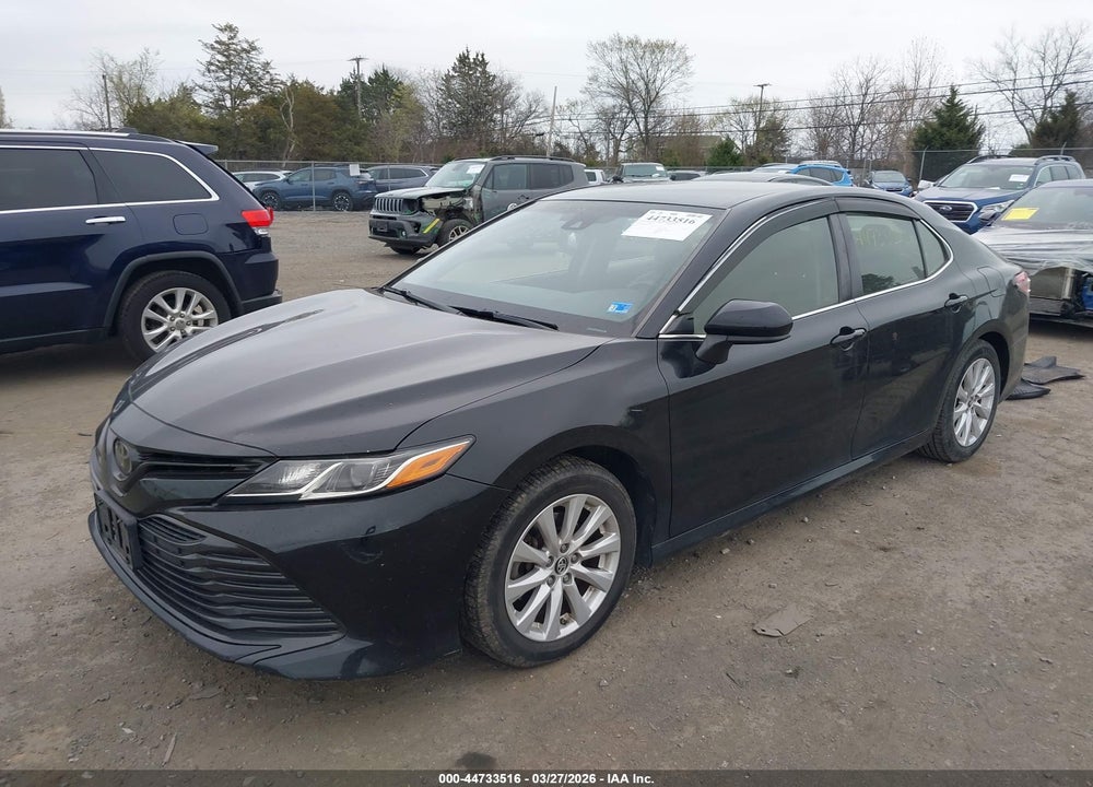 2018 TOYOTA CAMRY LE VIN: JTNB11HK3J3029117