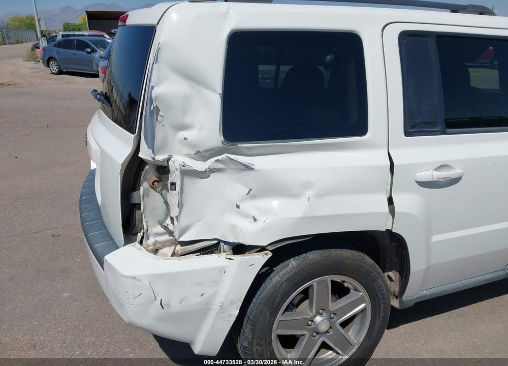 2010 JEEP PATRIOT SPORT VIN: 1J4NF2GB1AD628404