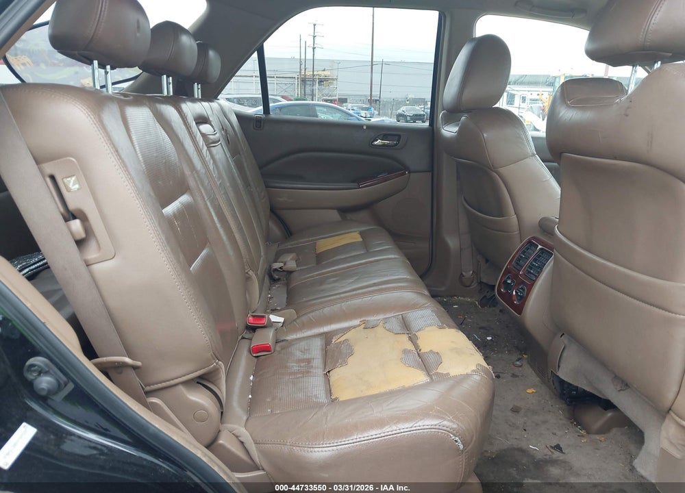 2005 ACURA MDX VIN: 2HNYD18855H529237