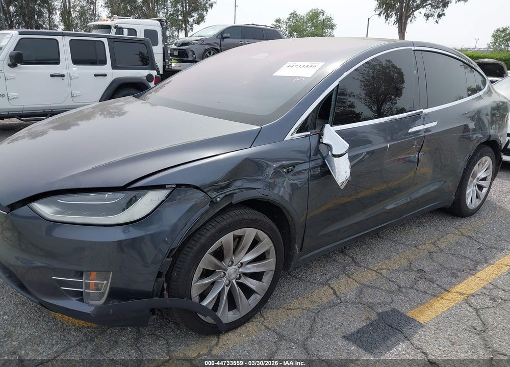 2017 TESLA MODEL X 100D/75D/90D VIN: 5YJXCBE25HF076984