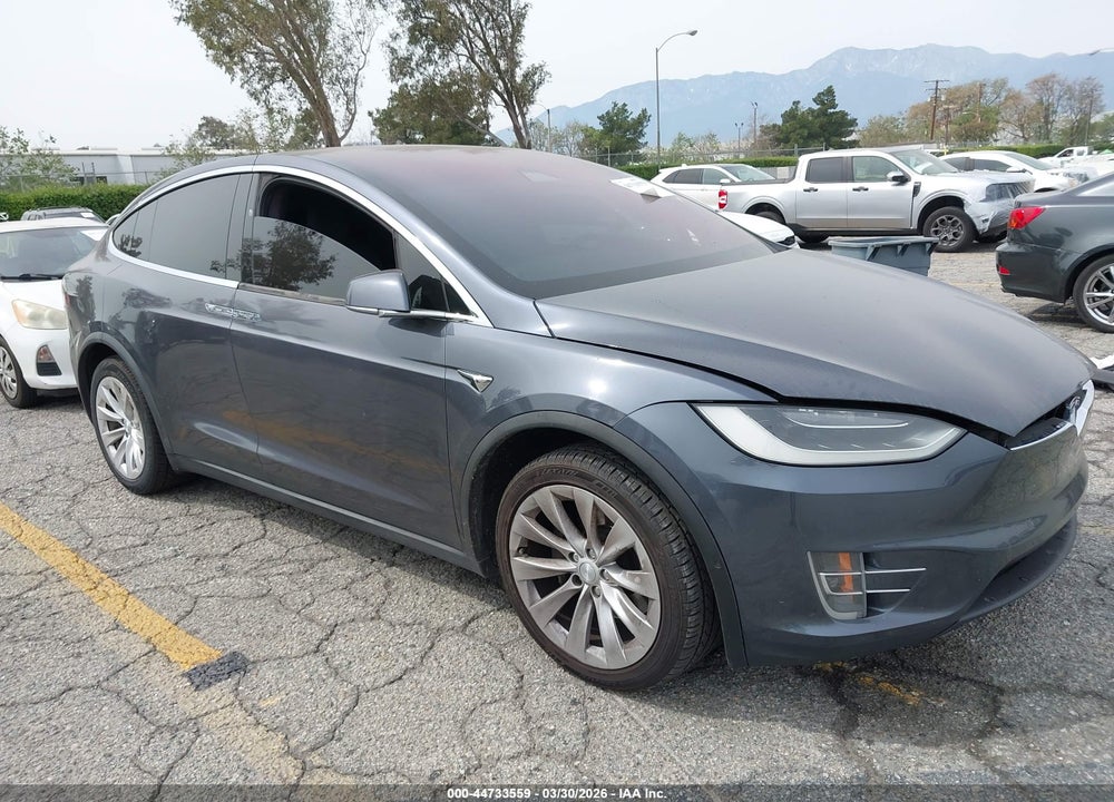 2017 TESLA MODEL X 100D/75D/90D VIN: 5YJXCBE25HF076984