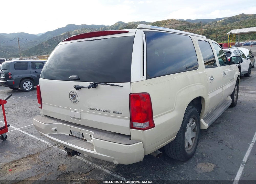 2005 CADILLAC ESCALADE ESV STANDARD VIN: 3GYFK66N95G229168