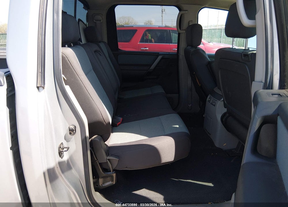 2004 NISSAN TITAN VIN: 1N6AA07A64N541060
