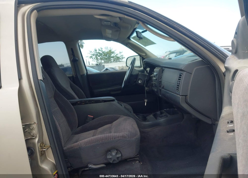 2003 DODGE DURANGO SLT VIN: 1D8HS48N13F519386
