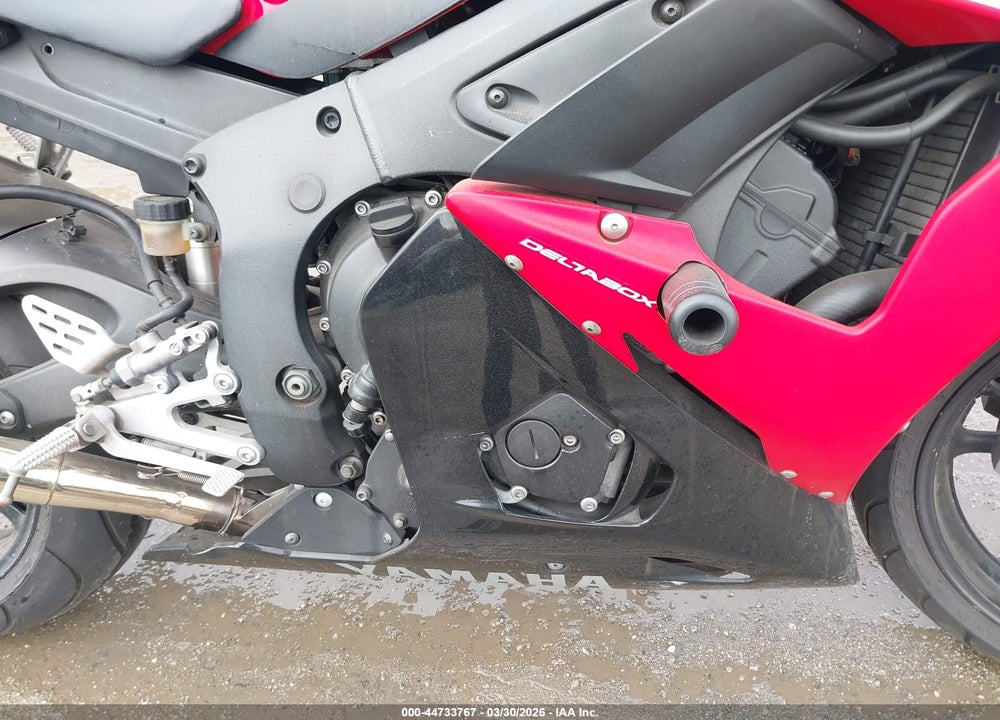 2004 YAMAHA YZFR6 L VIN: JYARJ06Y24A002300