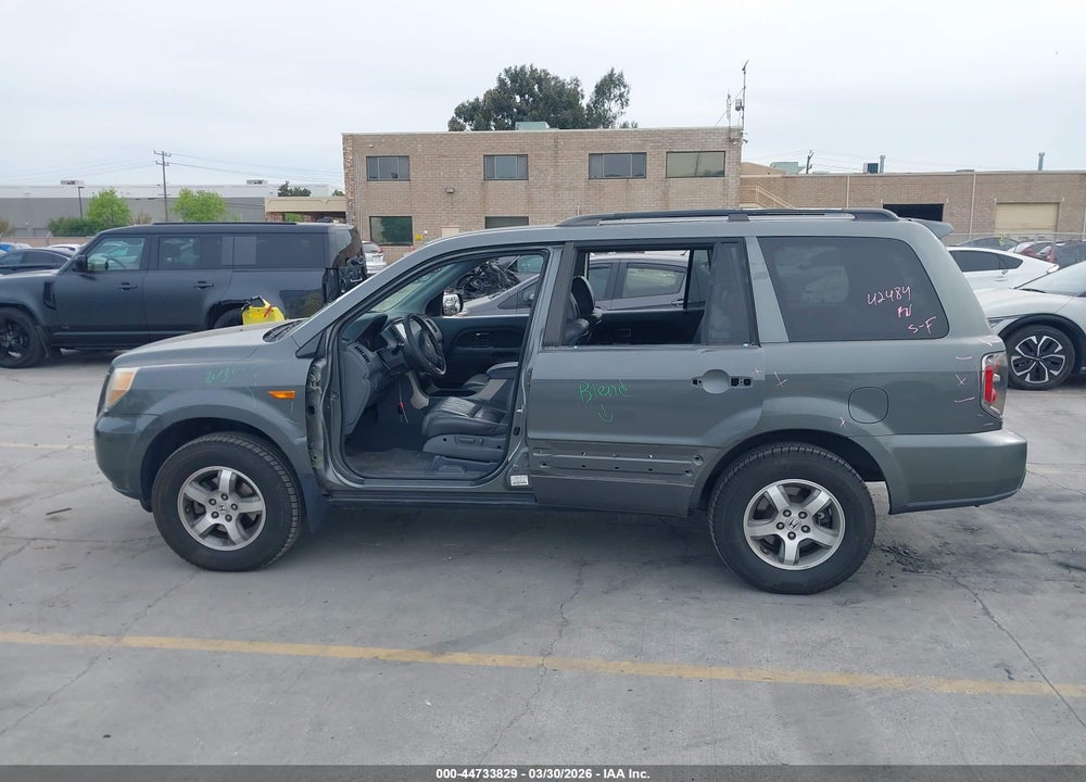 2007 HONDA PILOT EX-L VIN: 5FNYF28537B037259