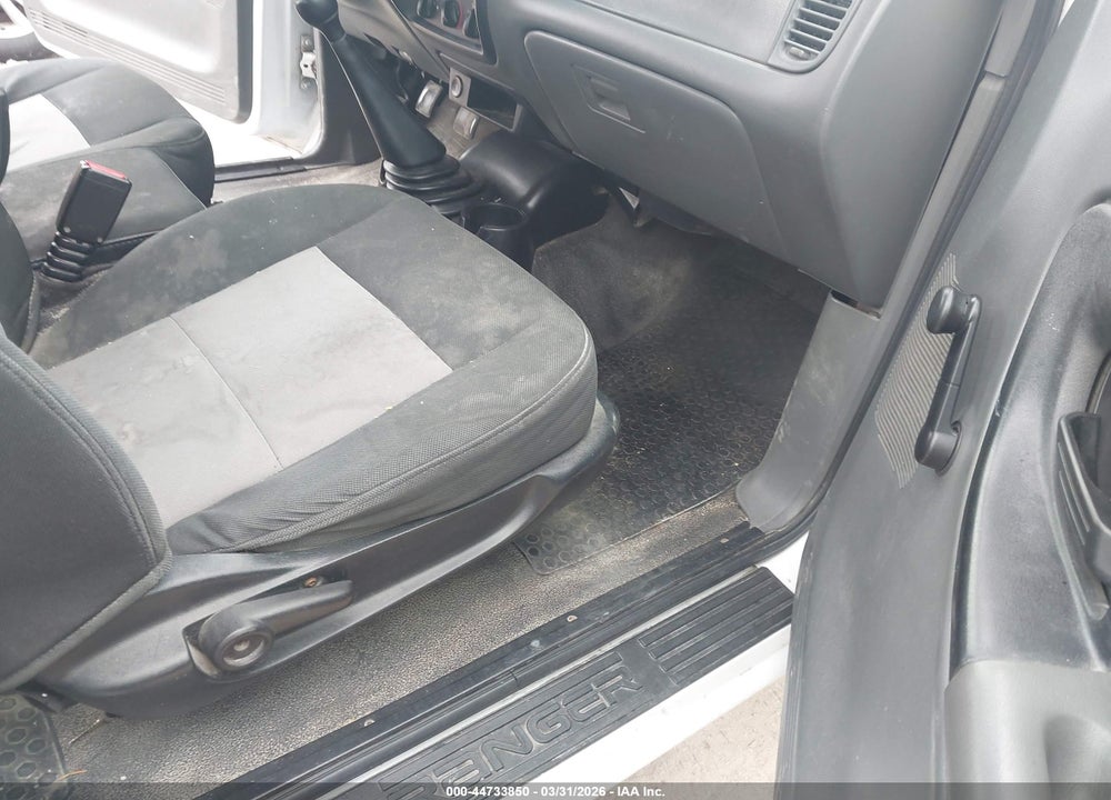 2011 FORD RANGER XL VIN: 1FTKR1ED5BPA35384