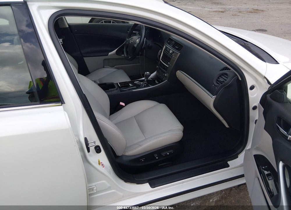2012 LEXUS IS 250 VIN: JTHBF5C26C5180673