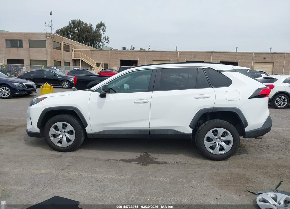 2020 TOYOTA RAV4 LE VIN: 2T3H1RFV8LW090148