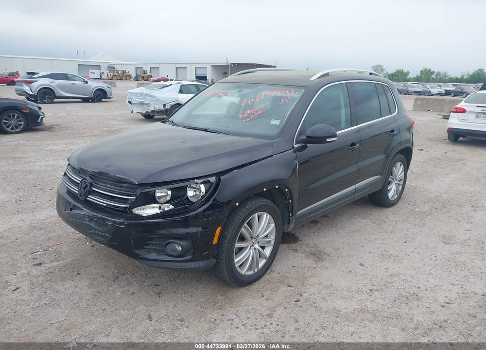 2013 VOLKSWAGEN TIGUAN SE VIN: WVGAV3AX7DW570675
