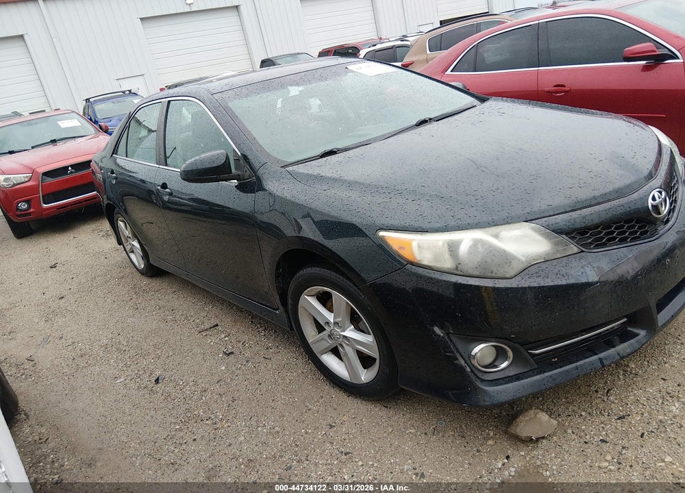 2014 TOYOTA CAMRY SE VIN: 4T1BF1FK6EU381242