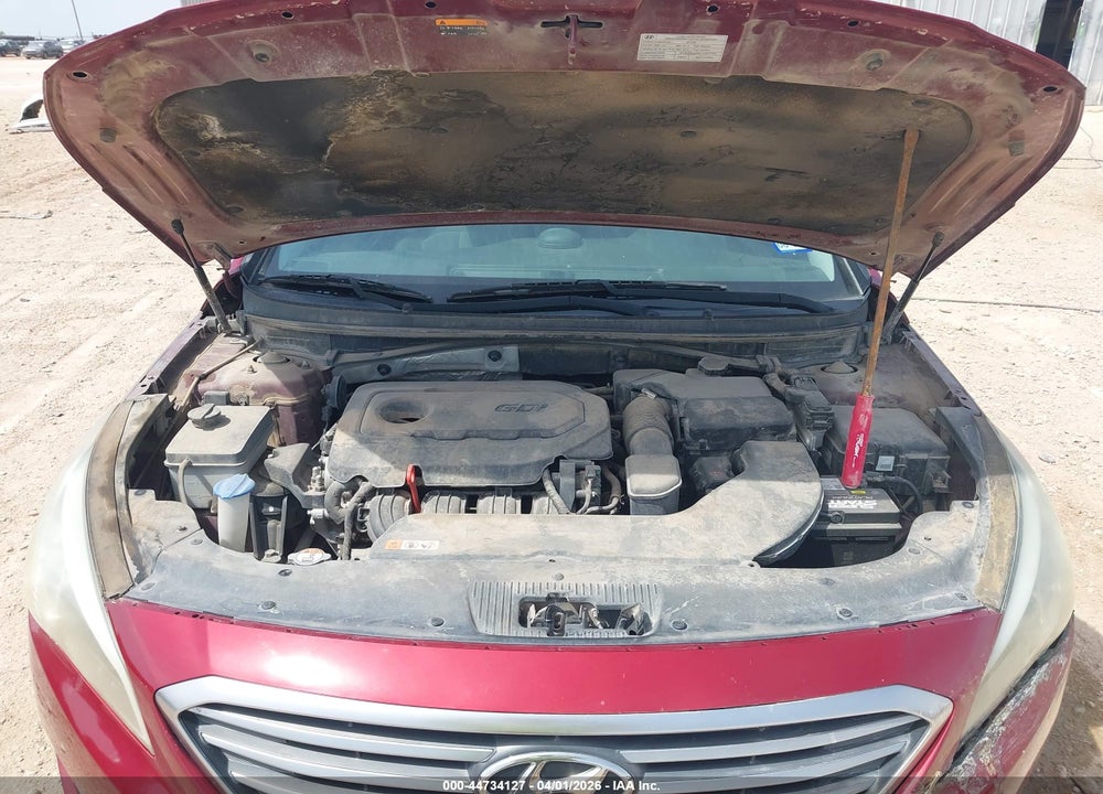 2015 HYUNDAI SONATA SE VIN: 5NPE24AF8FH042521