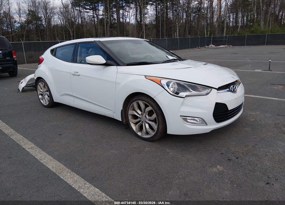 2013 HYUNDAI VELOSTER BASE W/GRAY VIN: KMHTC6AD6DU116483