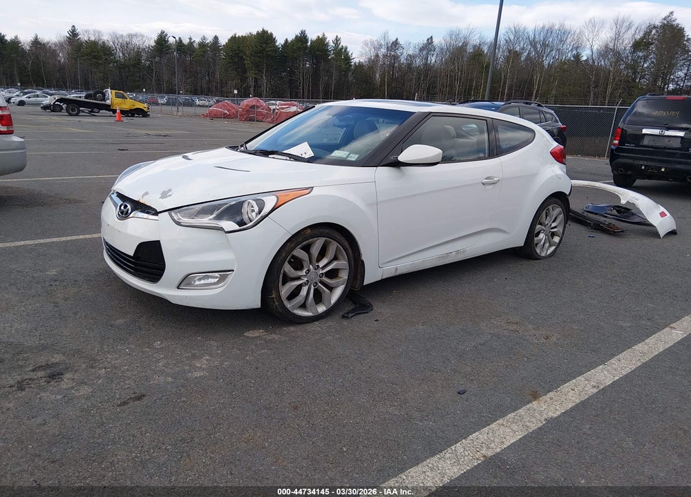 2013 HYUNDAI VELOSTER BASE W/GRAY VIN: KMHTC6AD6DU116483