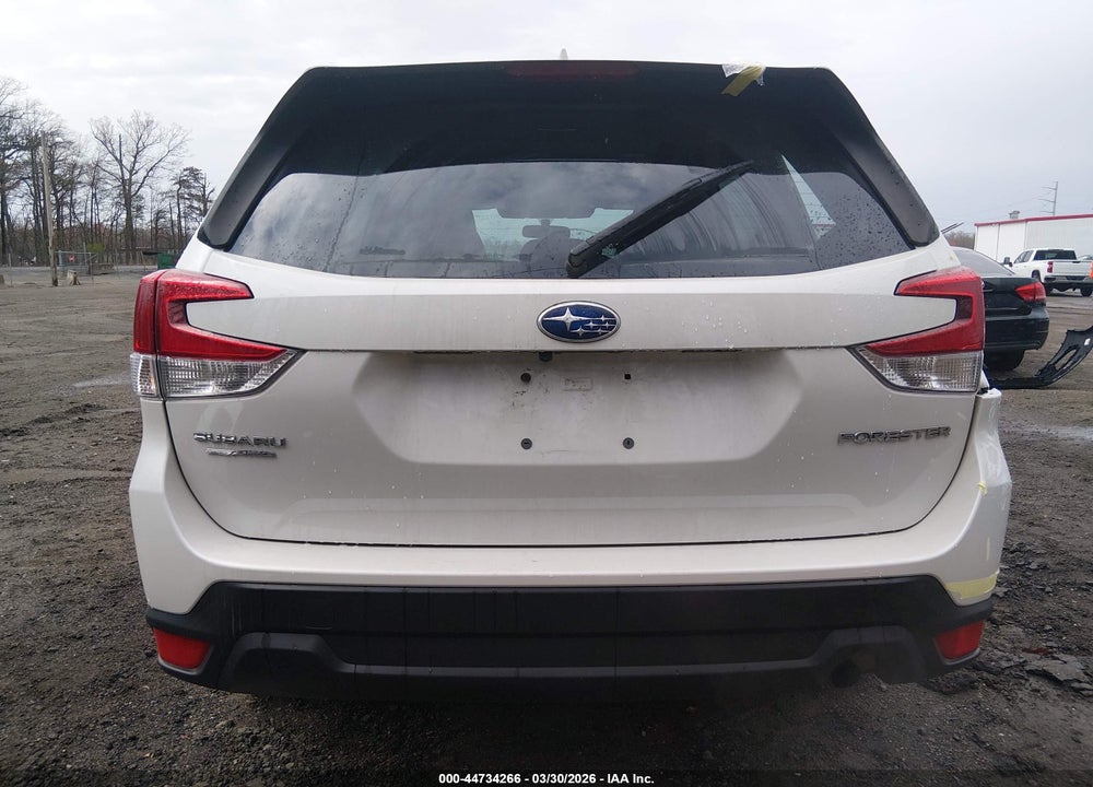 2023 SUBARU FORESTER PREMIUM VIN: JF2SKAEC0PH484468