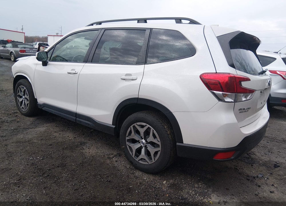2023 SUBARU FORESTER PREMIUM VIN: JF2SKAEC0PH484468