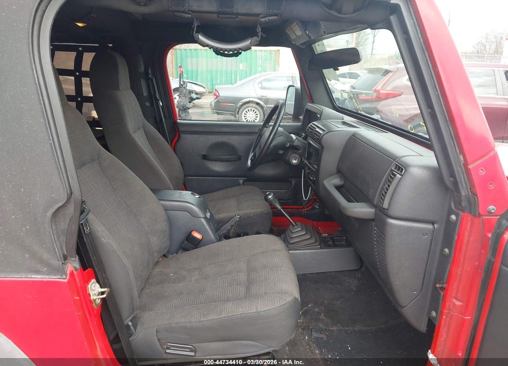 2004 JEEP WRANGLER X VIN: 1J4FA39S24P747510