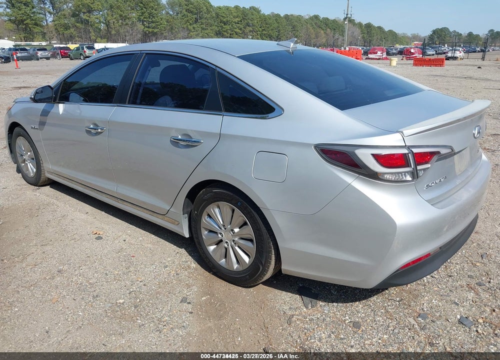 2017 HYUNDAI SONATA HYBRID SE VIN: KMHE24L15HA044234