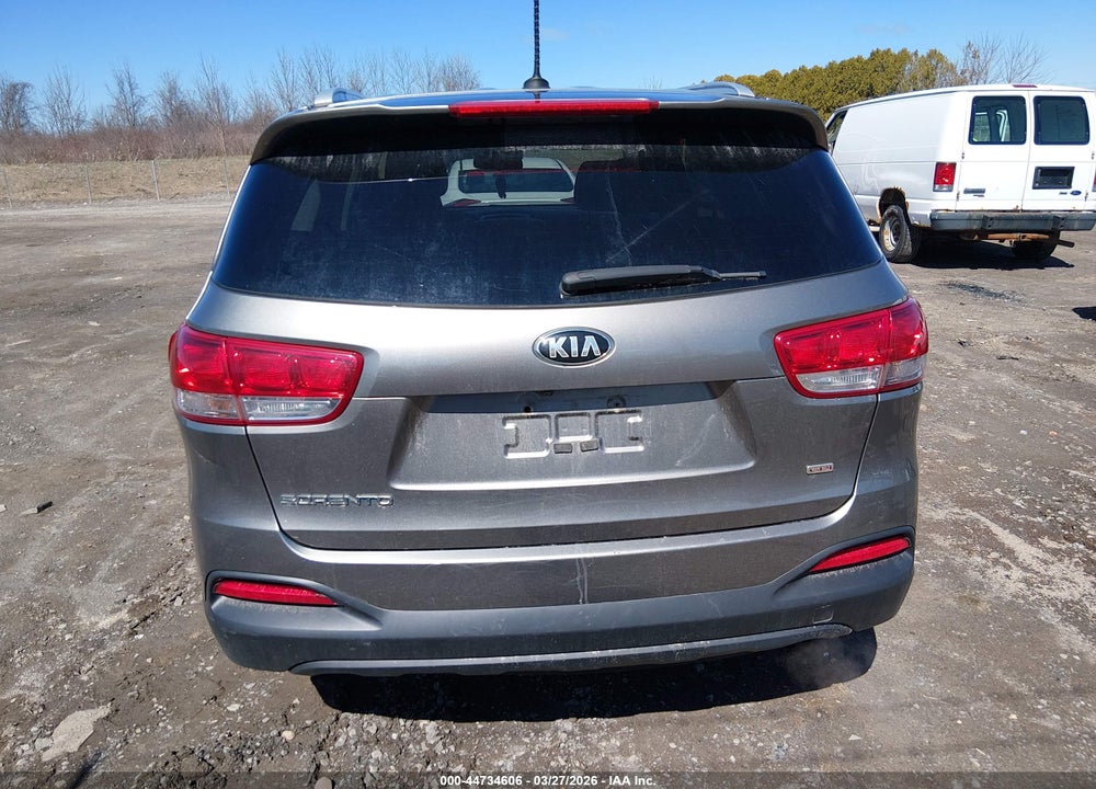 2016 KIA SORENTO 2.4L LX VIN: 5XYPGDA36GG134509