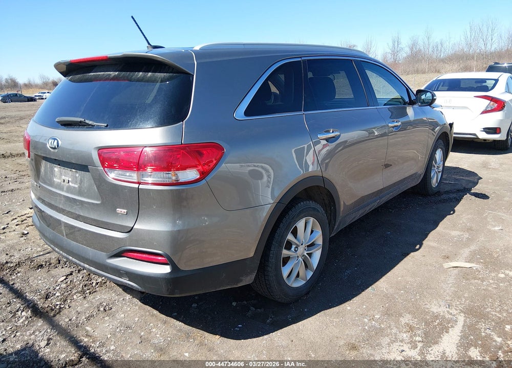 2016 KIA SORENTO 2.4L LX VIN: 5XYPGDA36GG134509