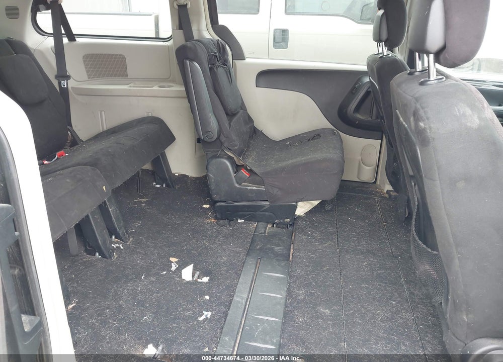 2011 CHRYSLER TOWN & COUNTRY TOURING VIN: 2A4RR5DG2BR771497