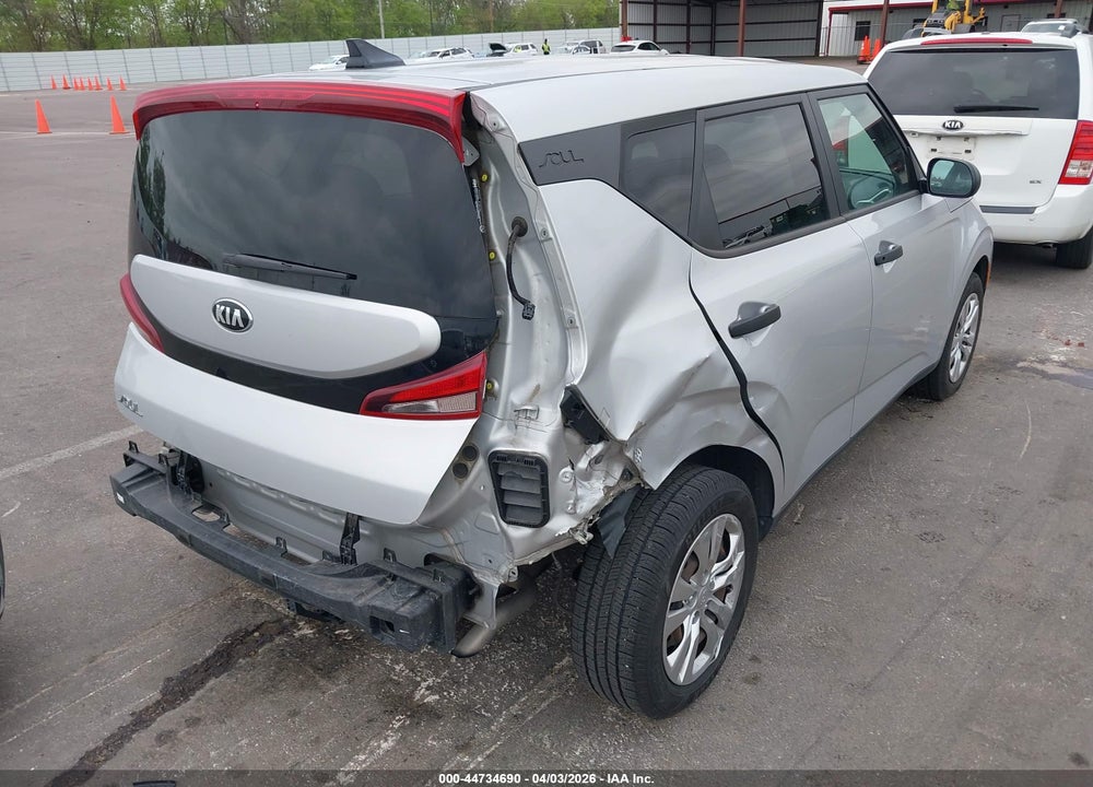 2021 KIA SOUL LX VIN: KNDJ22AU0M7739085