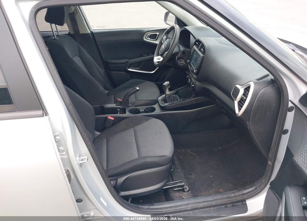 2021 KIA SOUL LX VIN: KNDJ22AU0M7739085