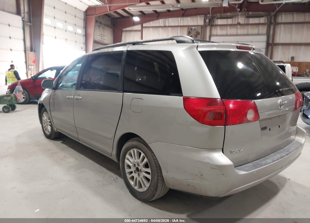 2007 TOYOTA SIENNA XLE VIN: 5TDZK22C17S042804
