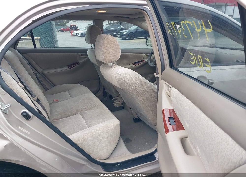 2003 TOYOTA COROLLA LE VIN: 2T1BR32E73C084370