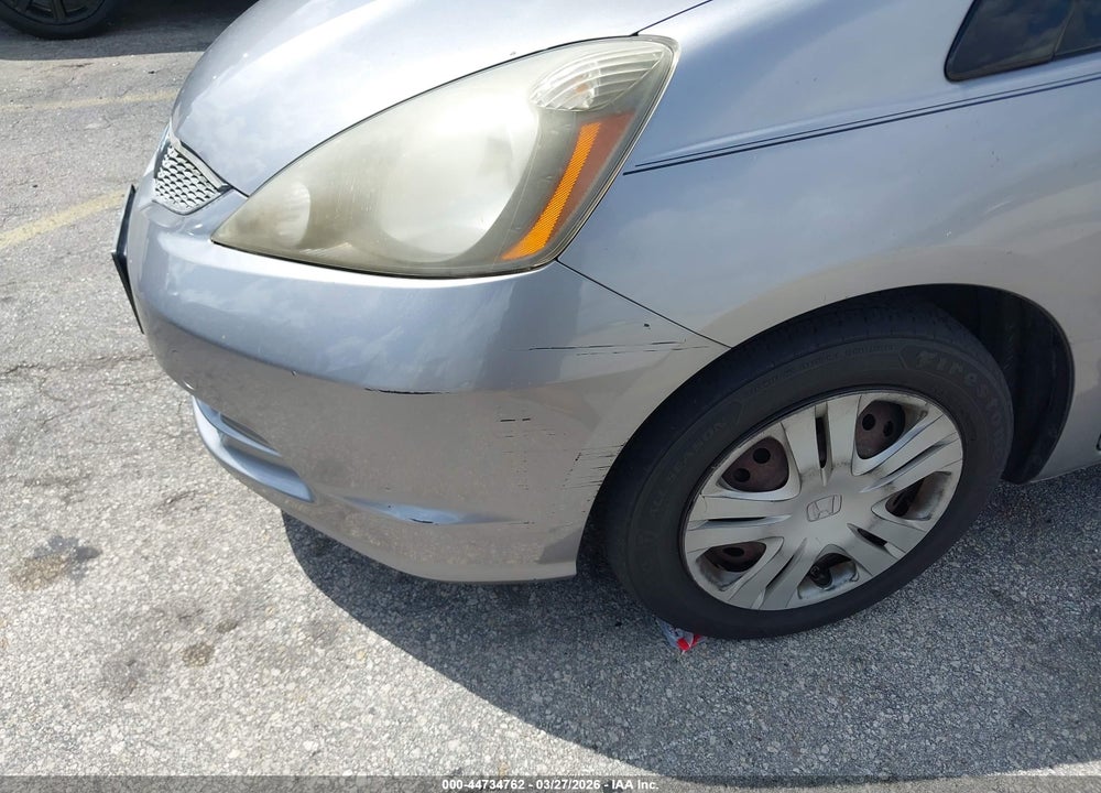 2009 HONDA FIT VIN: JHMGE87269S049760