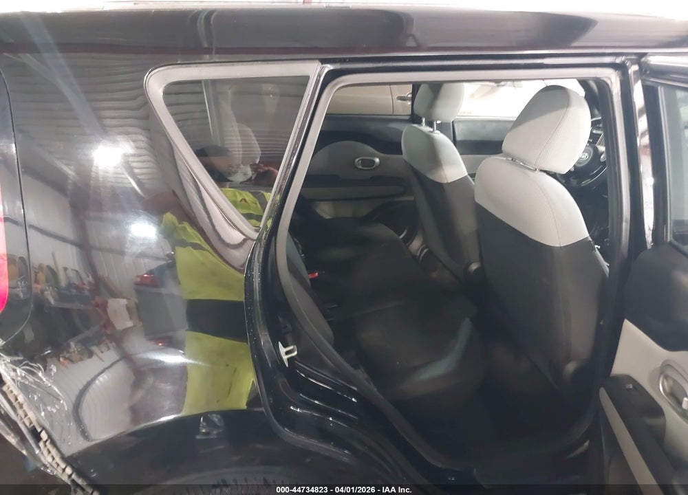 2015 KIA SOUL VIN: KNDJN2A21F7229630