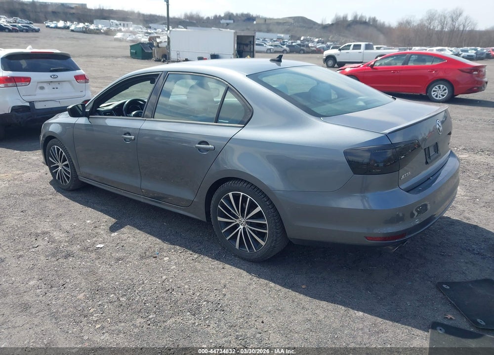2016 VOLKSWAGEN JETTA 1.8T SPORT VIN: 3VWD17AJ9GM333901