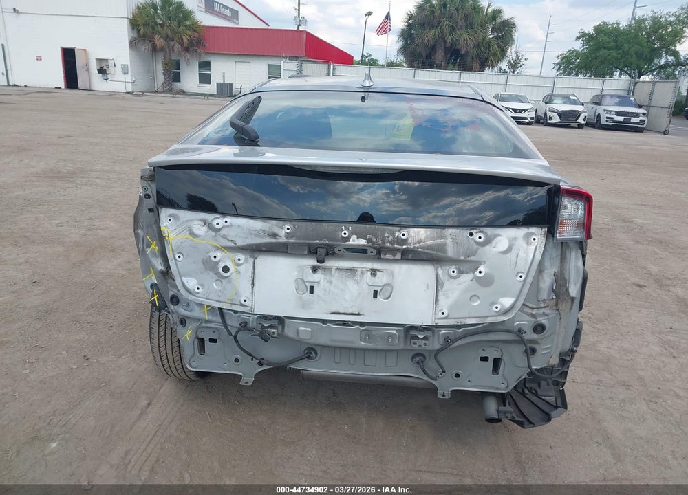 2019 TOYOTA PRIUS LE VIN: JTDKARFU3K3099662