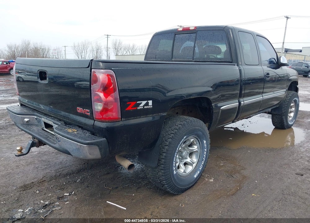 2002 GMC SIERRA 1500 SLE VIN: 2GTEK19T921131521