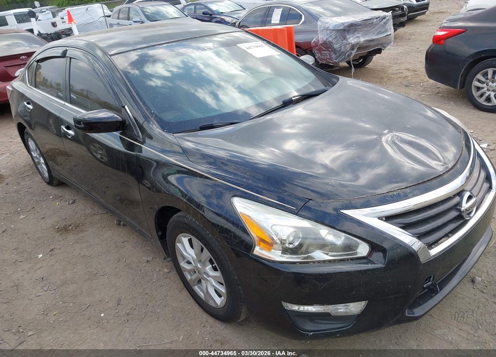2014 NISSAN ALTIMA 2.5 S VIN: 1N4AL3APXEN365200