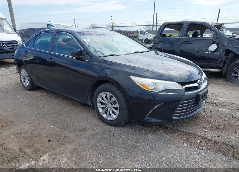 2015 TOYOTA CAMRY LE VIN: 4T1BF1FKXFU932161