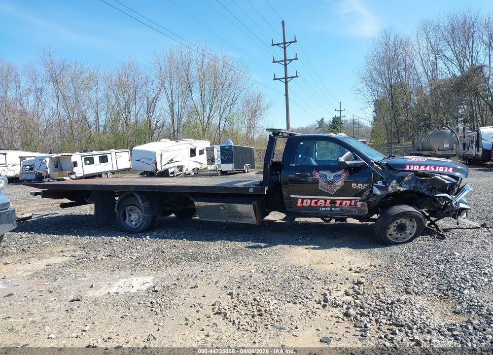 2016 RAM 5500 CHASSIS TRADESMAN/SLT VIN: 3C7WRMDL0GG150761