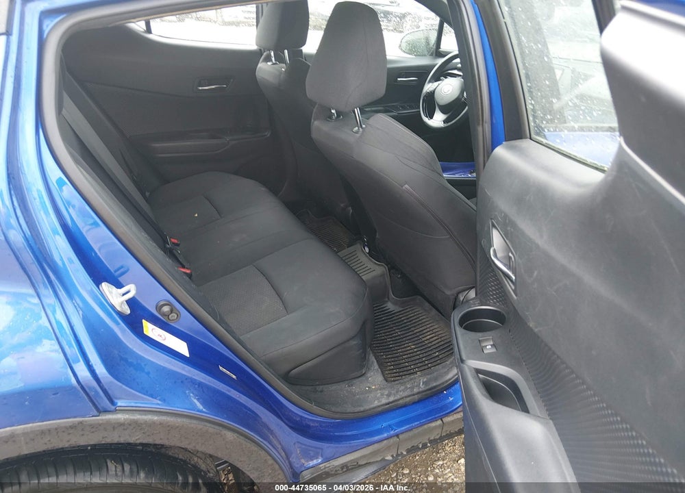 2018 TOYOTA C-HR XLE PREMIUM VIN: NMTKHMBX2JR031962