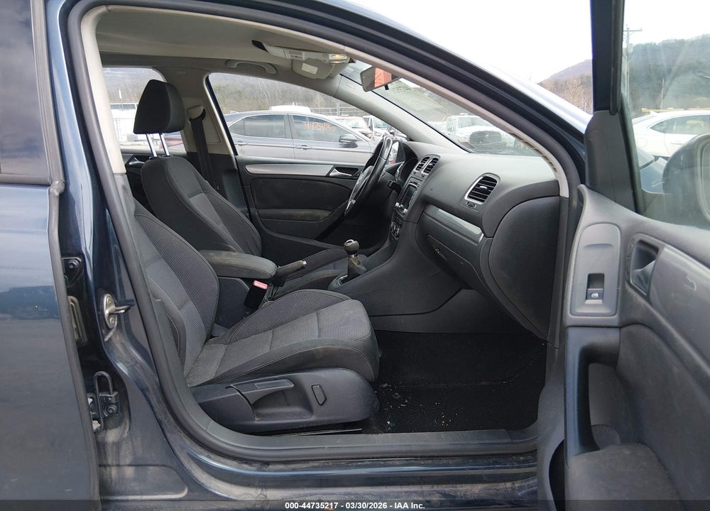 2012 VOLKSWAGEN GOLF TDI 4-DOOR VIN: WVWNM7AJXCW205370