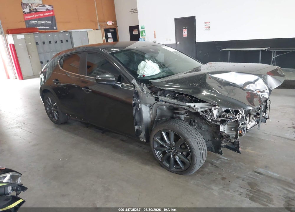 2022 MAZDA 3 SELECT VIN: JM1BPAKL8N1501852