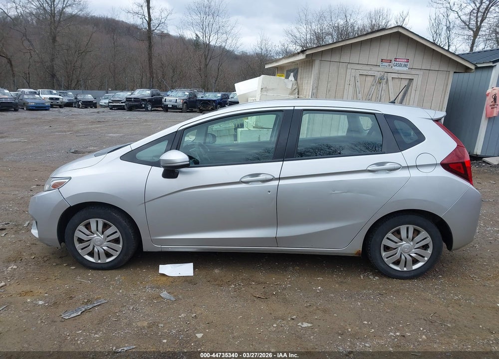 2015 HONDA FIT LX VIN: 3HGGK5H5XFM768128
