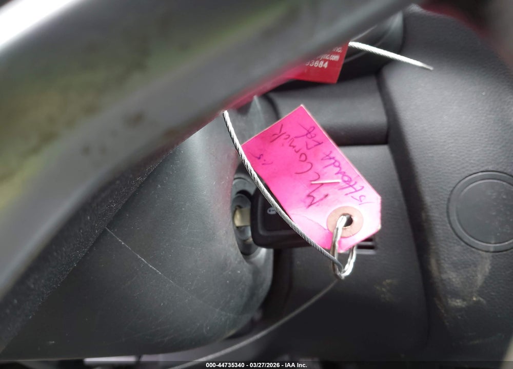 2015 HONDA FIT LX VIN: 3HGGK5H5XFM768128