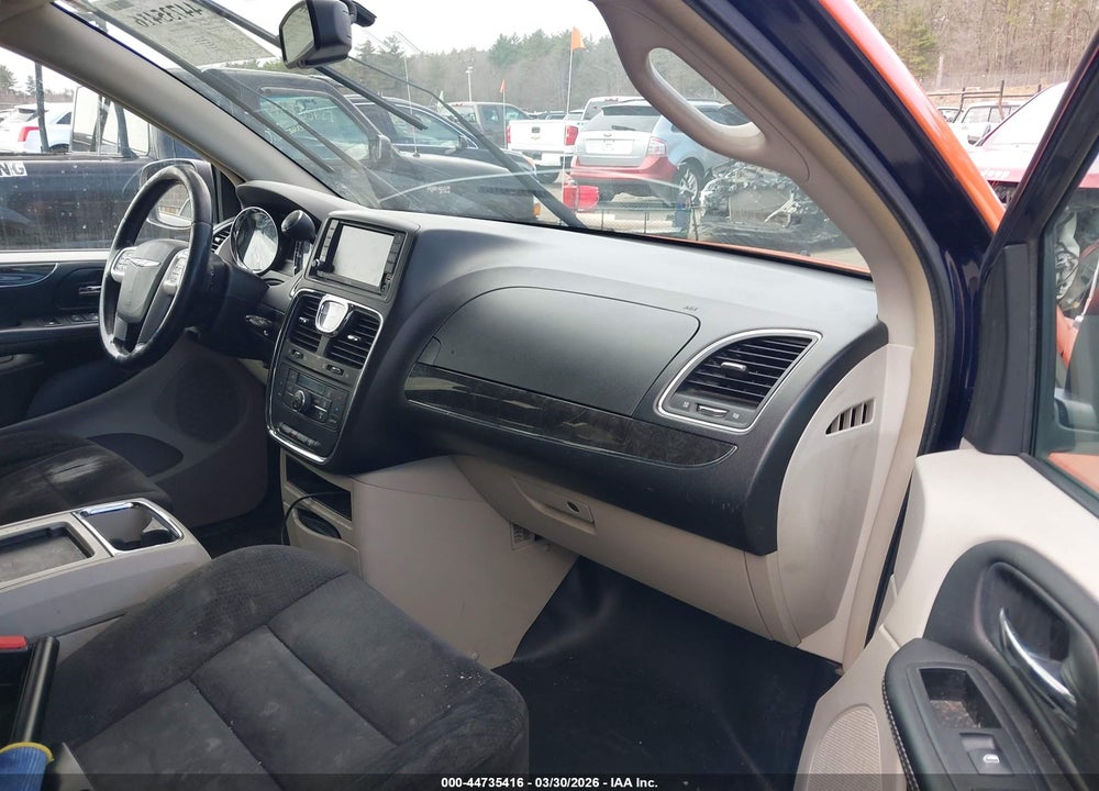 2014 CHRYSLER TOWN & COUNTRY TOURING VIN: 2C4RC1BG6ER368405
