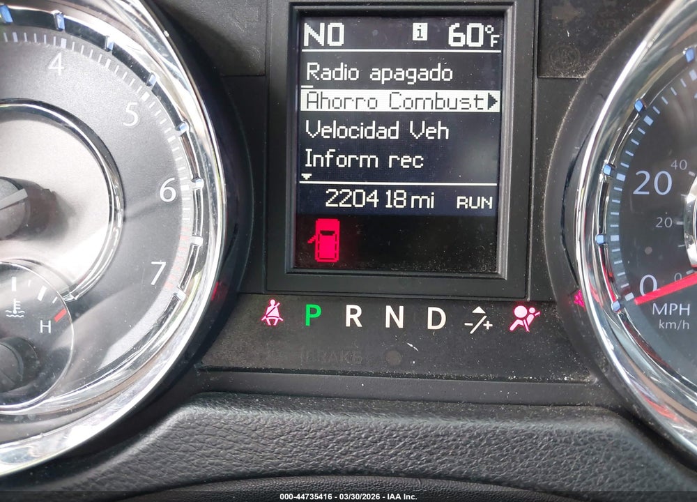 2014 CHRYSLER TOWN & COUNTRY TOURING VIN: 2C4RC1BG6ER368405